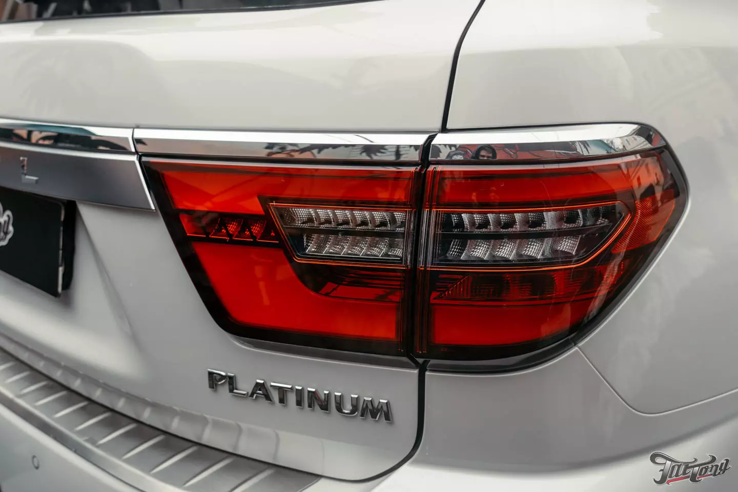 Рассказываем всё о комплексной шумоизоляции в Fat Tony на примере Nissan Patrol (подробное видео)